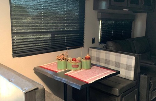 Park City House | Explore the Scenic Route: Family & Pet-Friendly Retreat