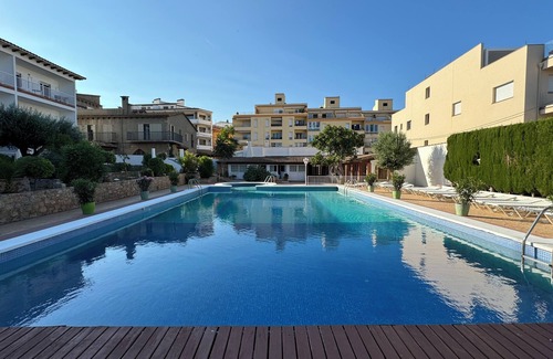L'Escala Apartment | Discover RVApartaments Escala Brava with Pool & Spa