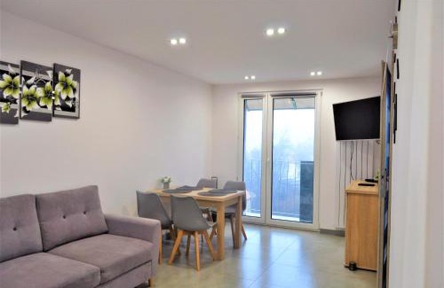 Ryn Apartment | Ryńska Widokówka: Pet-Friendly Retreat with Ocean Views