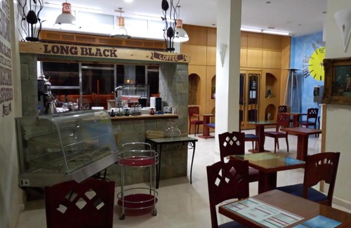 Tetouan Hotel | Charming Ryad Tetouan: Family-Friendly Stay Near Airport