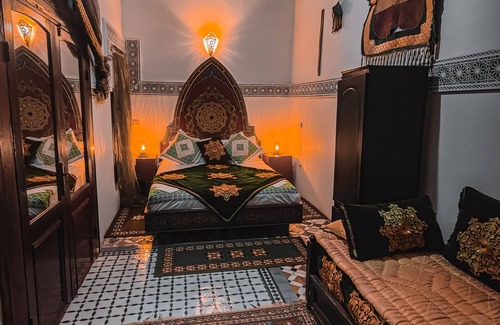 El Mokhifa House | Experience Comfort at Ryad Zahrat Fes with Spa & Dining