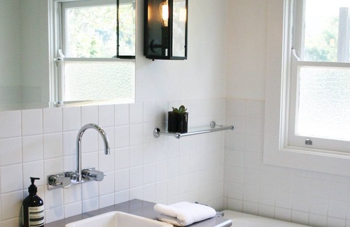 Wattamolla House | Ryders Creek is a unique farm stay accommodation, beautiful location