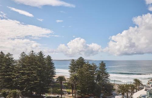 Cronulla Hotel | Relax at Rydges Cronulla Beachside with Oceanfront Views