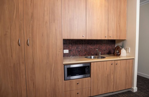 South Kalgoorlie Hotel | Eco-Friendly Rydges Kalgoorlie: Pool, Spa & Great Reviews