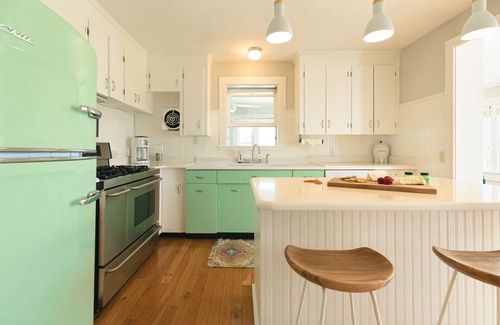 Rye Apartment | Rye Motor Inn: Adults-Only Retreat with Ocean View & Spa