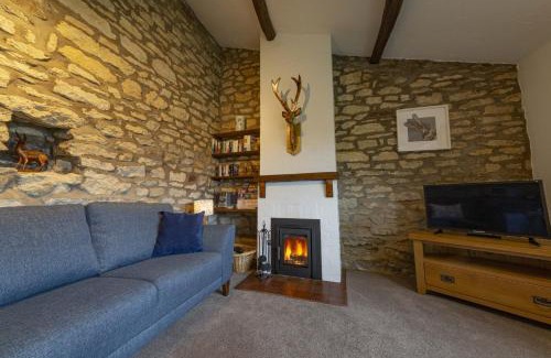 Scawton House | Family-Friendly Retreat at Ryedale Cottage, Rated 9.5/10