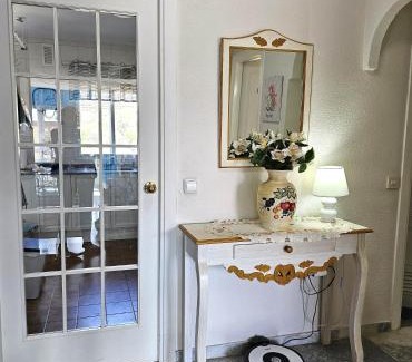 Costa del Sol Apartment | Spacious Apartment for 8 in Los Boliches, Fuengirola