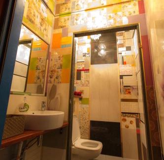 Sandomierz Apartment | Budget-Friendly Stay at Rynek 16 with Pet and Child Amenities