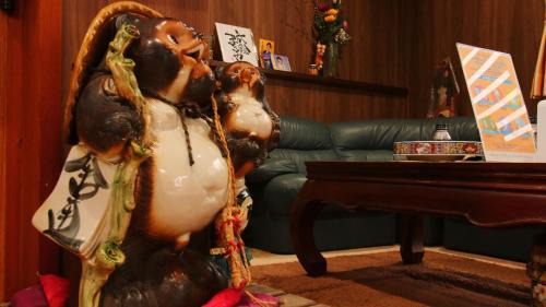 Yufu Hotel | Experience Relaxation at Ryokan Maruya with Hot Tub Amenities