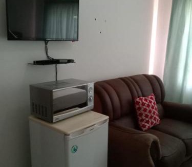 Mahikeng Hotel | Comfortable Rz Guest House with Pool & Family-Friendly Vibes