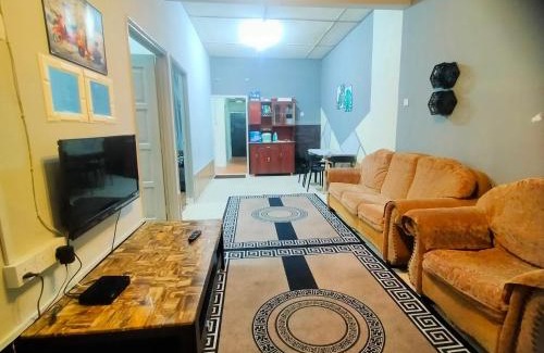 Sungai Siput House | RZ HOMESTAY With WiFi