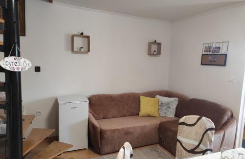 Cserepfalu House | Family-Friendly Retreat at Sárga Liliom Vendégház