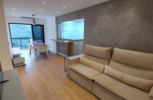 Sao Conrado Apartment | Beautiful São Conrado Retreat Near Beach & Fashion Mall