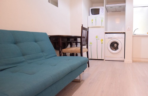 Sao Nicolau Apartment | Pet-Friendly São João da Ribeira in Porto with Spa & Kitchen