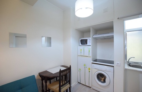 Sao Nicolau Apartment | Pet-Friendly São João da Ribeira in Porto with Spa & Kitchen