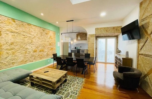 Sao Paulo Apartment | Top-Rated São Paulo 2: Family-Friendly Stay Next to Market