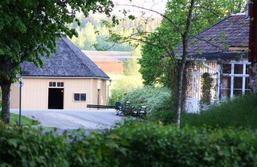 Satrabrunn Hotel | Relax at Sätra Brunn Hälsobrunn with Pool & Hot Tub