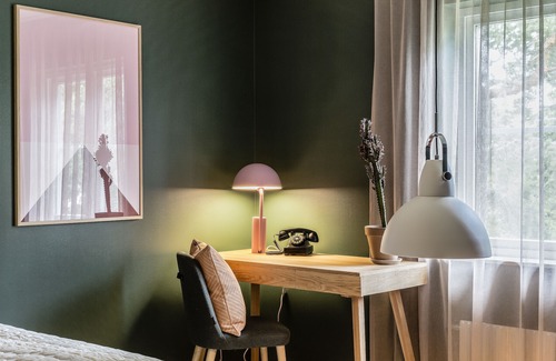 Taby Municipality Hotel | Elegant Såstaholm Hotel & Konferens: Guest Rated 9/10