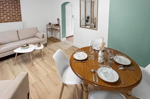 Seclin House | Welcoming Coin Douillet à Seclin for Families and Pets