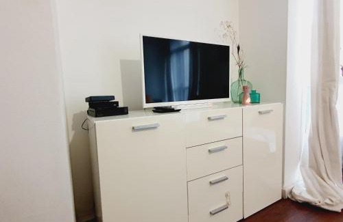 Ris Orangis Apartment | Bright & Inviting Joli T3 in South Paris - Rated 9.6/10