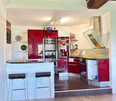 Lissieu Apartment | Family-Friendly Château de la Roue Near Lyon - Guest Rated 8.5
