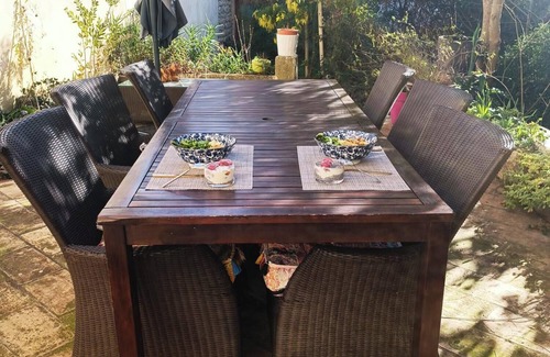 Monteils House | Experience History by the Sea with Family-Friendly Amenities