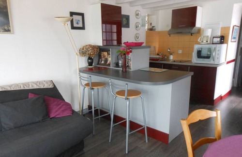Sene Cottage | Top-Rated Séné Seaside Lodging with Oceanfront Views