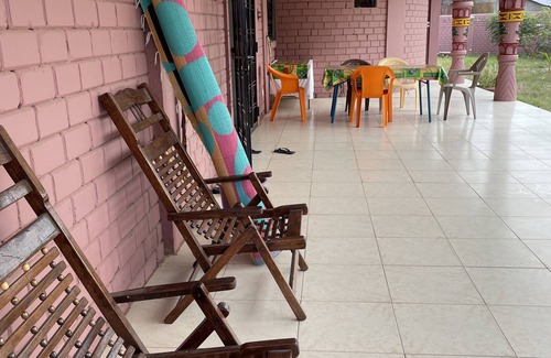 Ziguinchor Bed & Breakfast | Inviting Sérénité Double Room with Family-Friendly Amenities