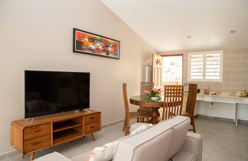 Sainte-Anne Cabin | Relaxing Ocean View Retreat at Sérénité - Lodge Sainte Anne