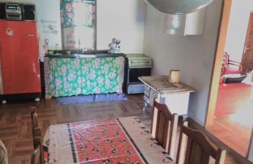 Caconde House | Discover Sítiio São Miguel: Family & Pet Friendly Escape