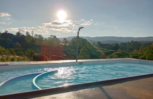 Jesuania House | Family-Friendly Sítio Âmbar: Tranquility with Ocean Views