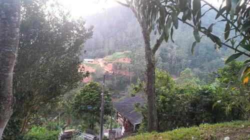 Nova Friburgo House | Discover SÍTIO ALTO DA COLINA: Family & Pet Friendly Retreat