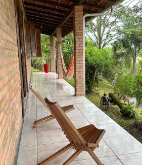 Santo Amaro da Imperatriz House | Relaxing Beachfront Retreat with Amazing Pool and Spa