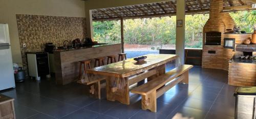 Jaboticatubas House | Relax at Sítio Casa Lagoa Santa with Pool and Ocean Views