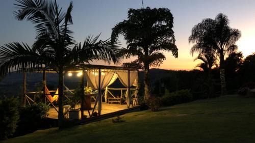 Senador Jose Bento House | Explore Sítio Chalé 3Ipes: Pet-Friendly Retreat with Pool