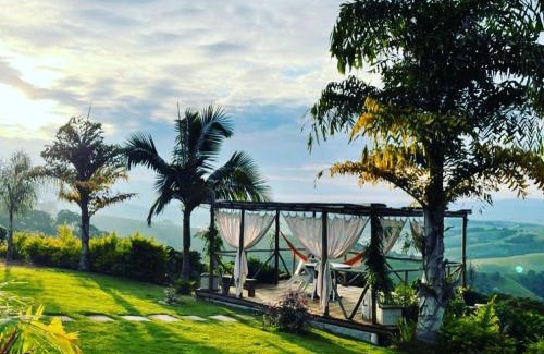 Senador Jose Bento House | Explore Sítio Chalé 3Ipes: Pet-Friendly Retreat with Pool