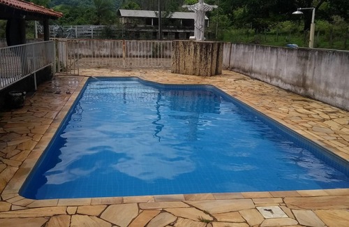 Claraval House | Relaxing Escape at Sítio com Área de Lazer with Pool