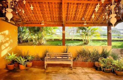 Borda da Mata House | Tranquil Retreat with Pool Amidst Breathtaking Views