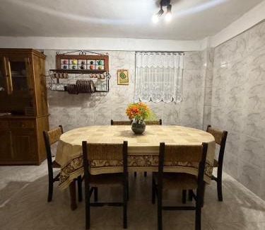Barreira House | Relaxing Retreat with Pool and Ocean View - 4-Star Escape