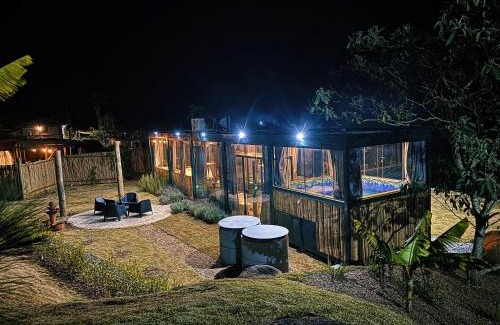 Piedade Apartment | Discover Sítio da Montanha: Pet-Friendly with Pool & Hot Tub