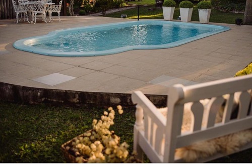 Igrejinha House | Inviting Getaway at Sítio das Figueiras with Pool & Pets