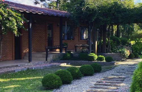 Igrejinha House | Inviting Getaway at Sítio das Figueiras with Pool & Pets