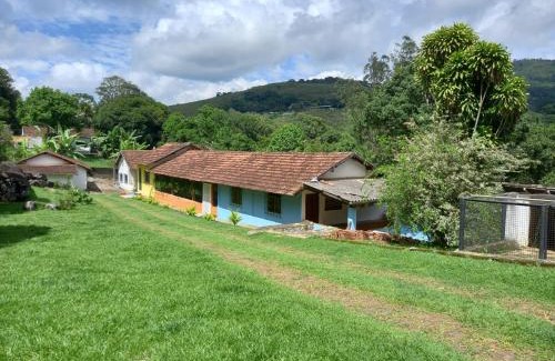 Graminha House | Pet-Friendly Paradise at Sítio das Pedras - Rated 10/10