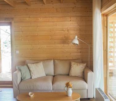Covide House | Child-Friendly Getaway at Sítio dos Carvalhos, Rated 9.5