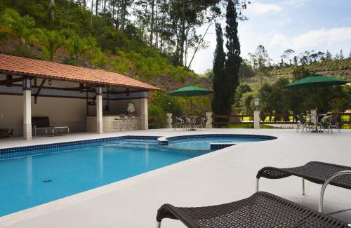 Domingos Martins House | Discover Sítio dos Lagos: 4-Star Getaway with Pool & More