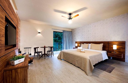 Domingos Martins Hotel | Experience Sítio dos Lagos: Top-Rated Escape with Pool & Hot Tub