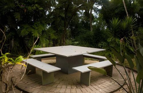 Mailasqui Villa | Discover Sítio em São Roque: Family-Friendly Escape Near SP