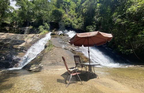 Bananal House | Discover Sítio Igrejinha: Pet-Friendly Retreat with Spa