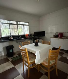 Monte Alegre do Sul House | Discover Sítio Maranata Vale das Montanhas: 4-Star Retreat