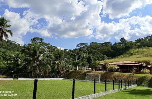 Sao Roque do Canaa House | Relaxing Sítio Para Temporada with Private Pool & Ocean View